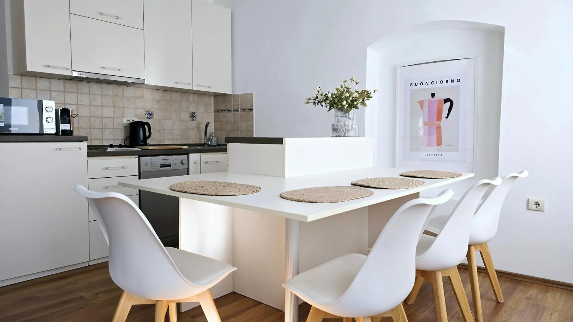 Scala 8 Apartment Opatija 0*,
